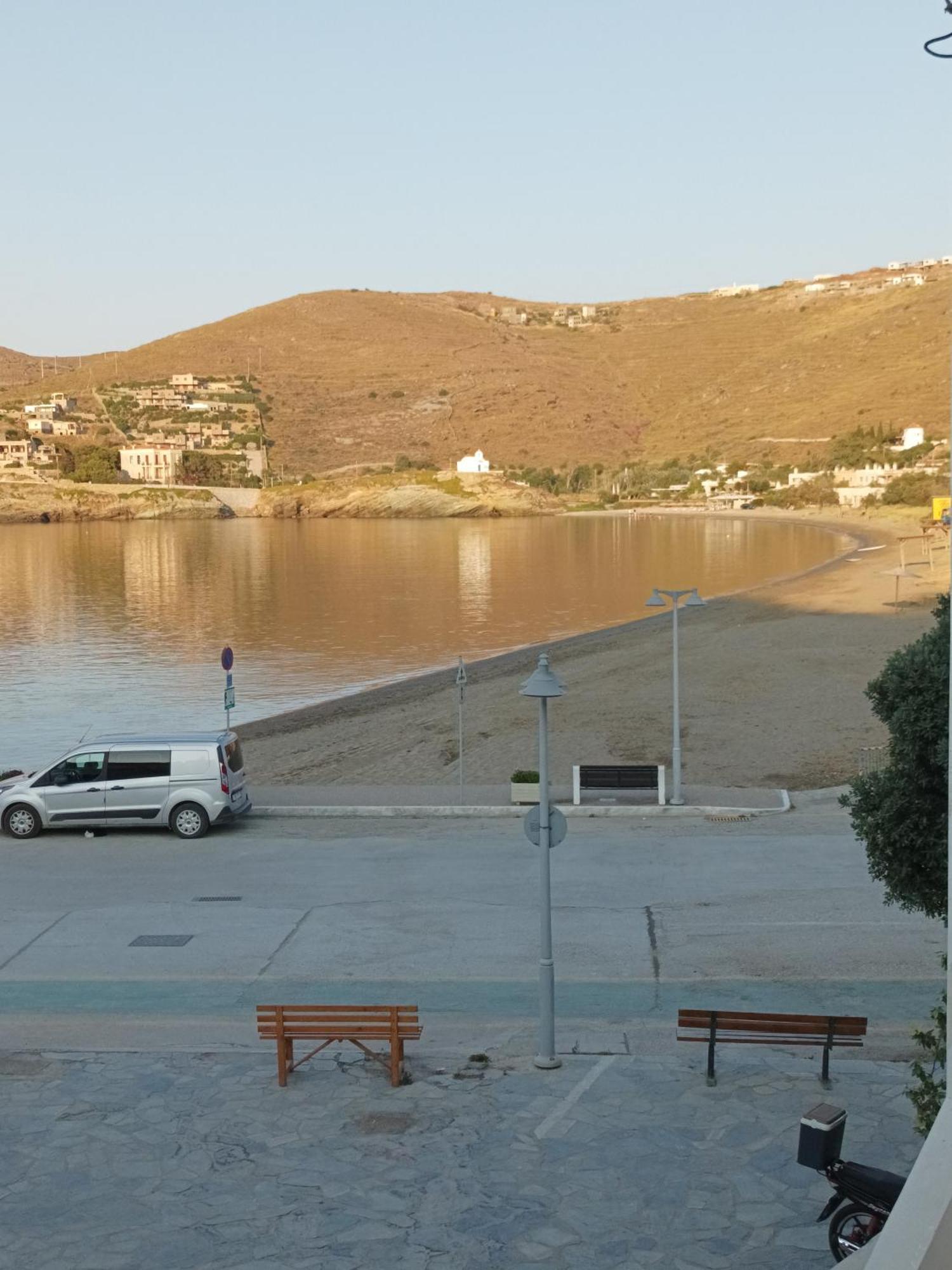 Вилла The House In The Port Korissia  Экстерьер фото